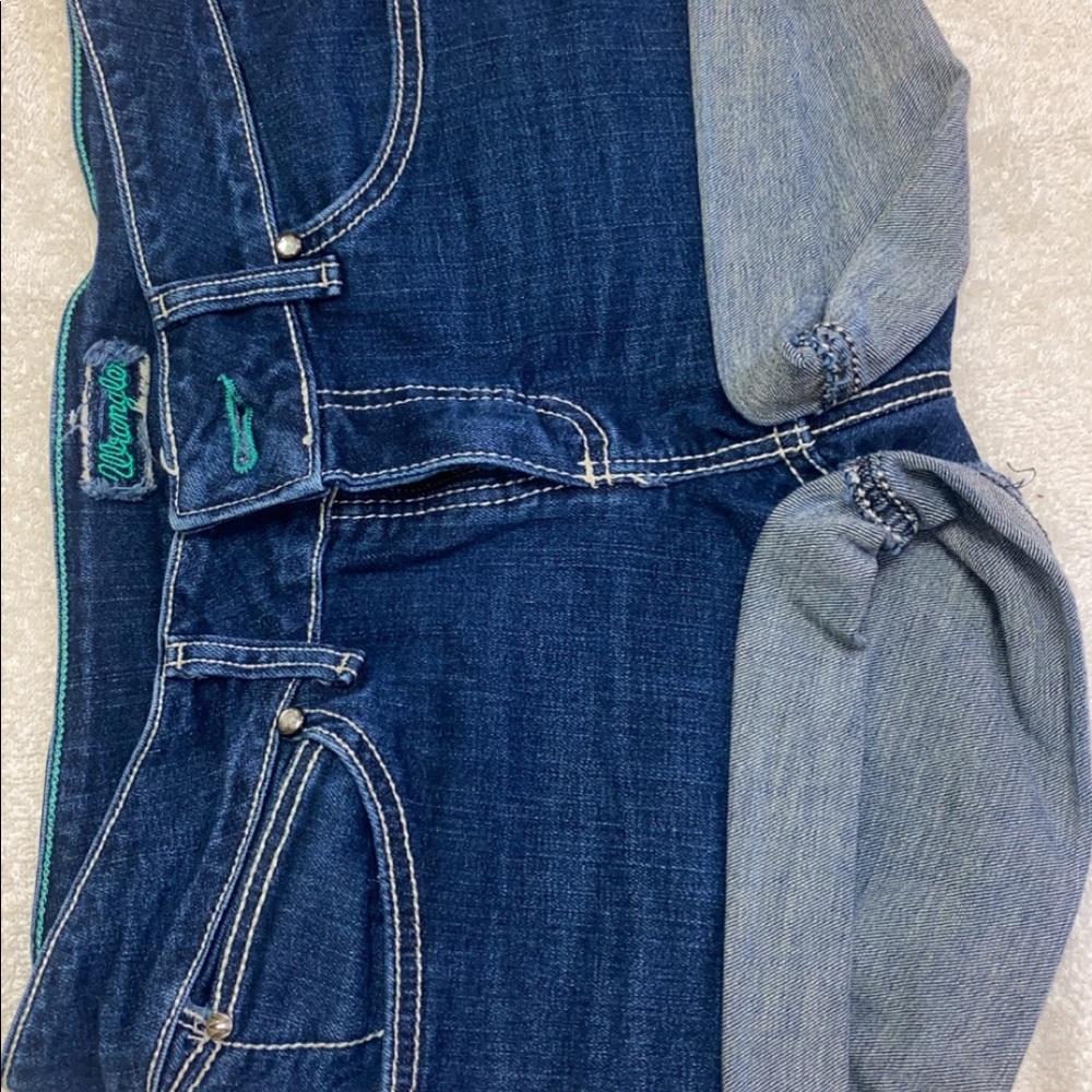 Wrangler jean shorts with design size 5/6